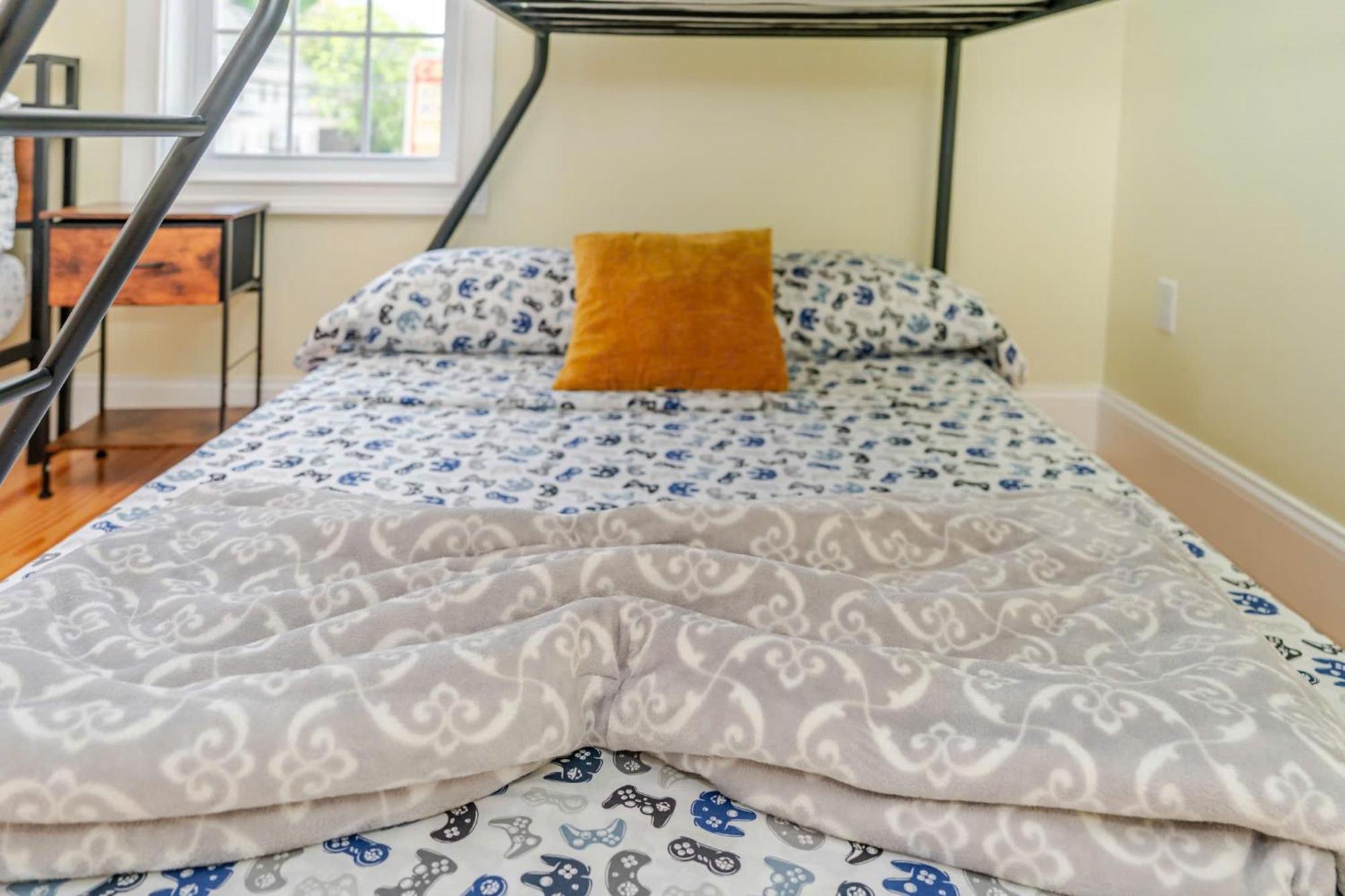 37 - 3Br Quincy - Cozy Townhouse Near Blue Hills Apartment ภายนอก รูปภาพ
