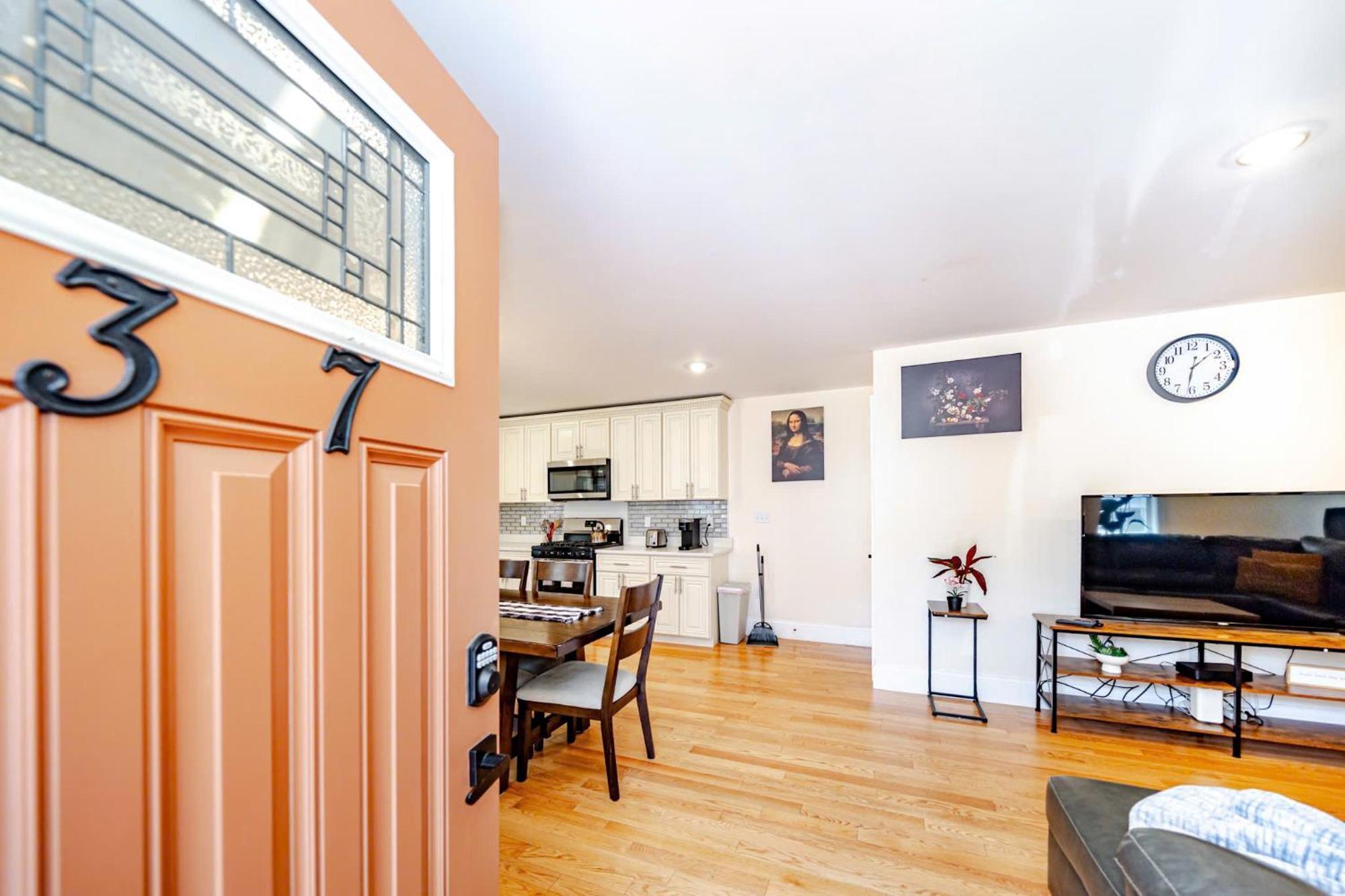 37 - 3Br Quincy - Cozy Townhouse Near Blue Hills Apartment ภายนอก รูปภาพ